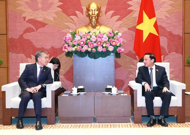 Vietnam greatly values ties with RoK